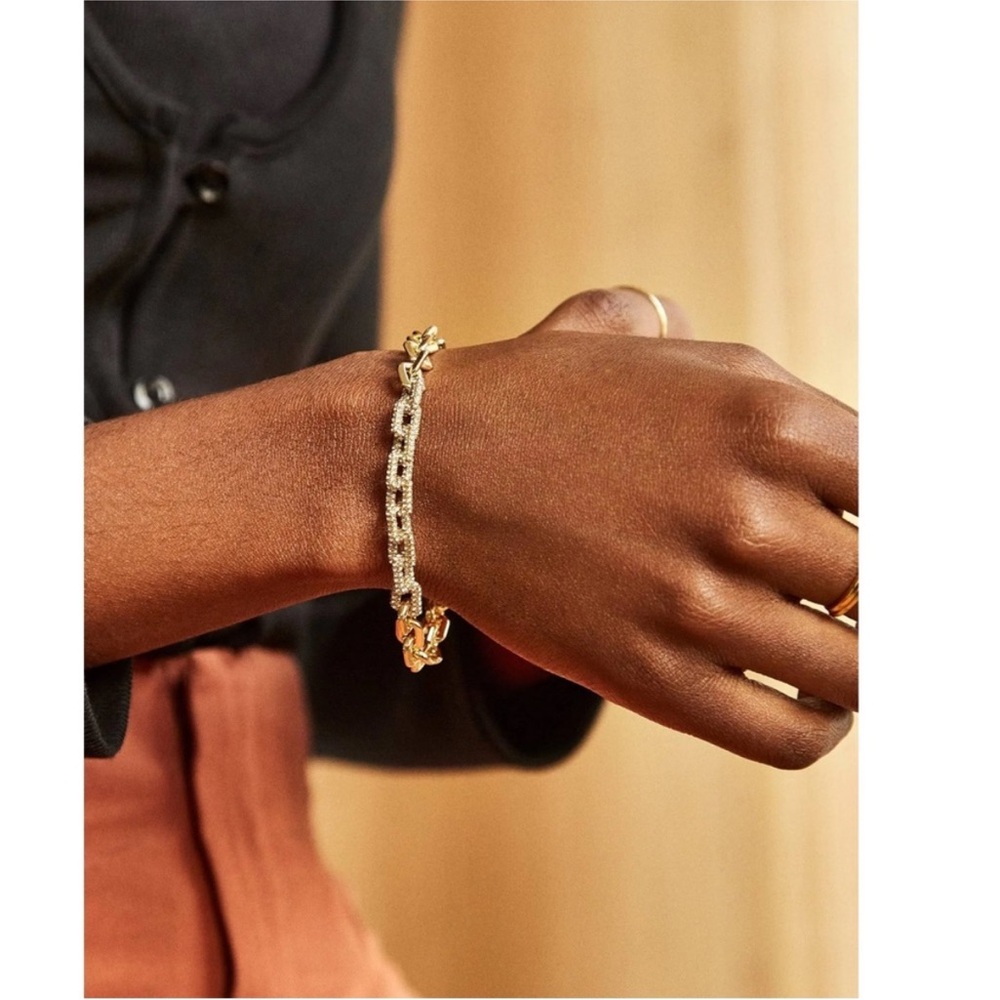 NWOT BaubleBar Lucy Pavé Chain Bracelet in Gold with Crystals NEW